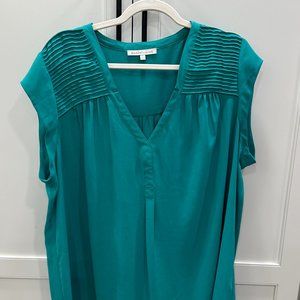 Daniel Rainn Pleated Shoulder Blouse 2X